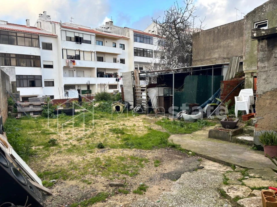 Moradia T4 para Venda em Carcavelos e Parede Foto 11