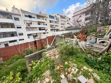Moradia T4 para Venda em Carcavelos e Parede