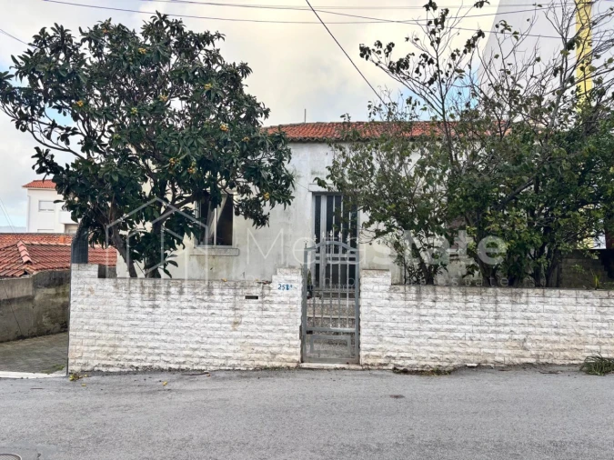 Moradia T4 para Venda em Carcavelos e Parede Foto 5