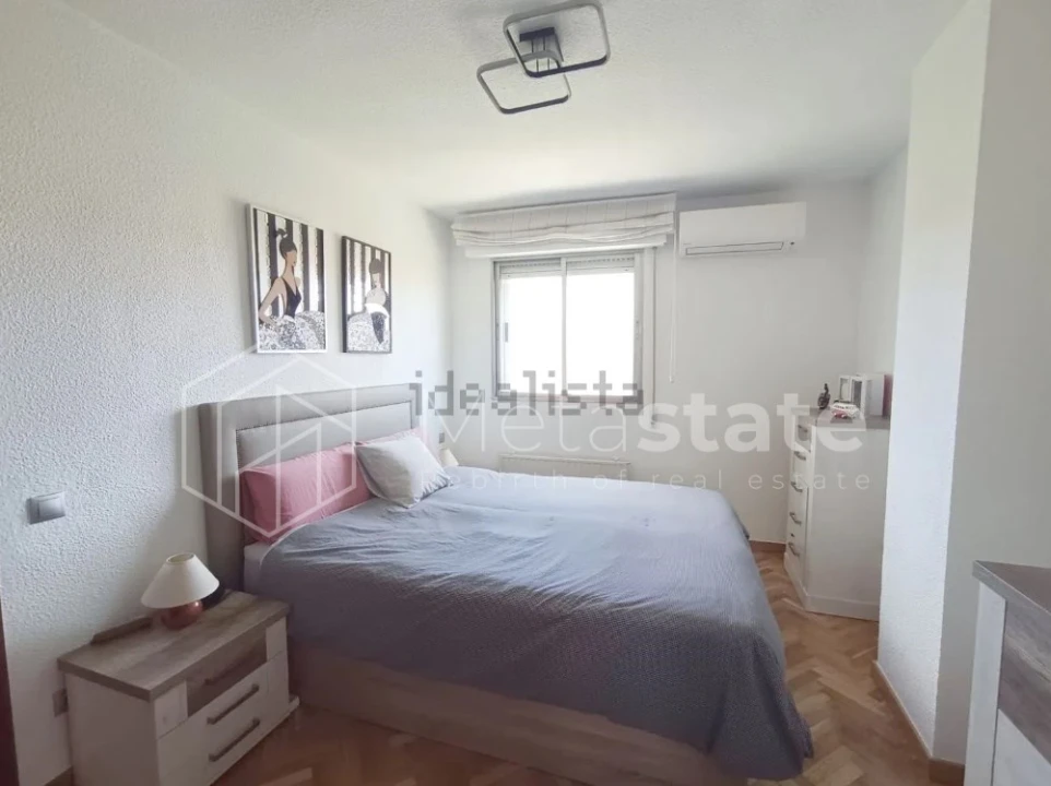 Apartamento T3 para Venda em Carcavelos e Parede Foto 10