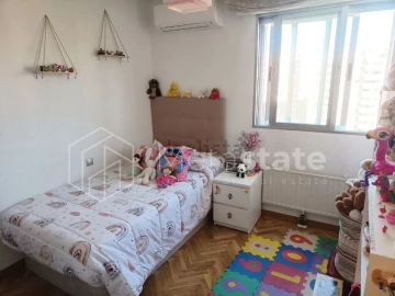 Apartamento T3 para Venda em Carcavelos e Parede