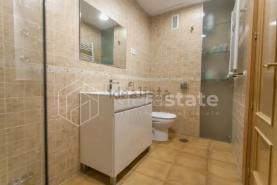 Apartamento T3 para Venda em Carcavelos e Parede