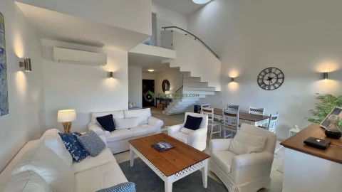 Apartamento T2 para Venda em Quarteira