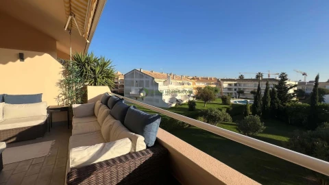 Apartamento T2 para Venda em Quarteira