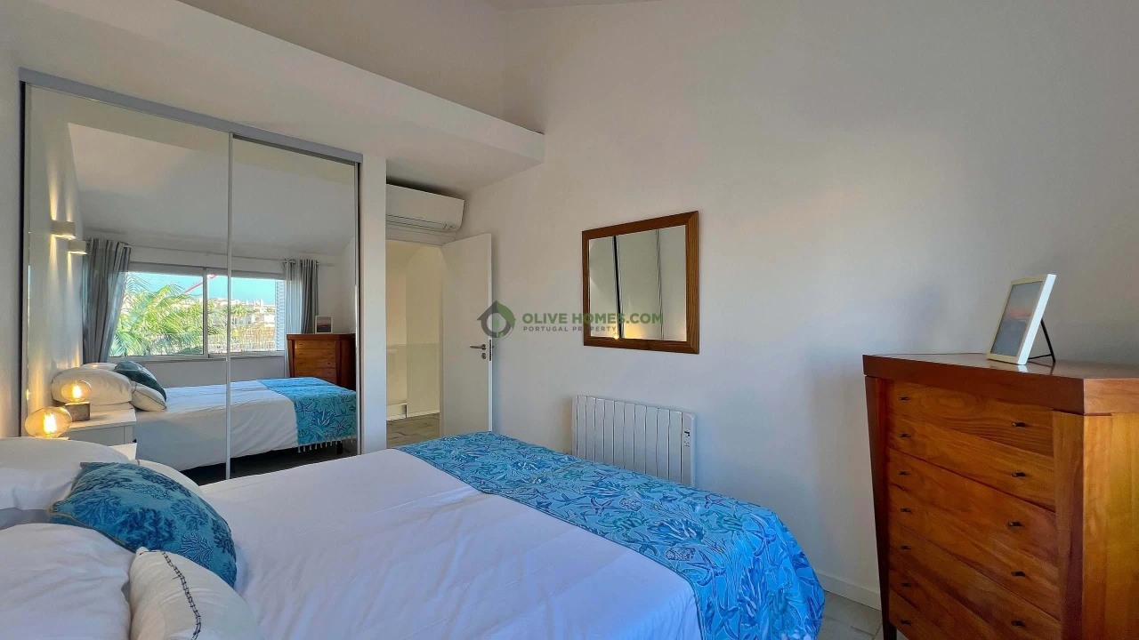 Apartamento T2 para Venda em Quarteira Foto 39