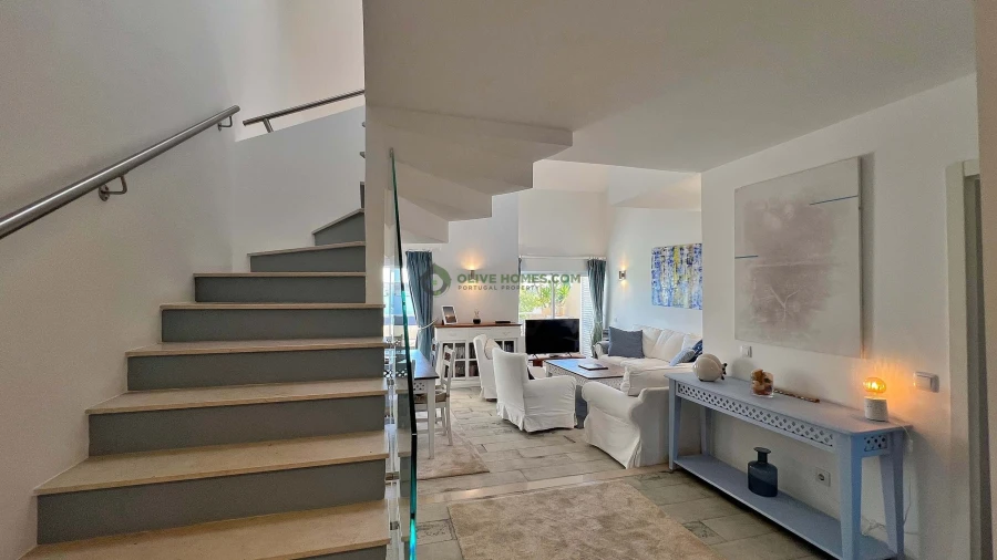 Apartamento T2 para Venda em Quarteira Foto 24
