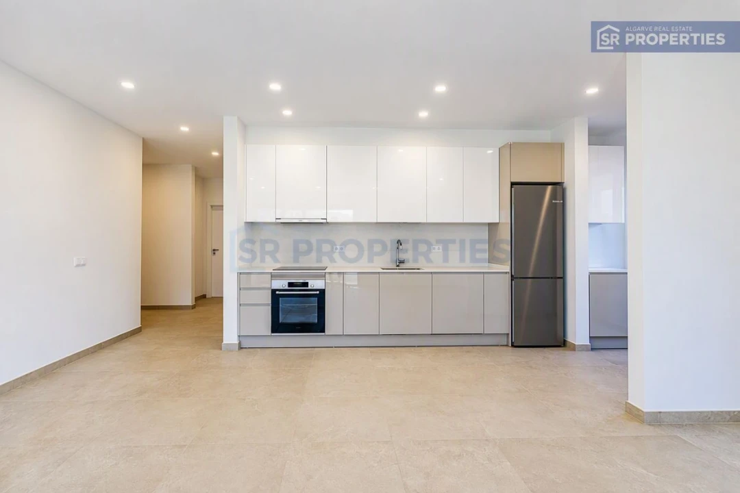 Apartamento T3 para Venda em Quarteira Foto 5