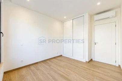 Apartamento T3 para Venda em Quarteira