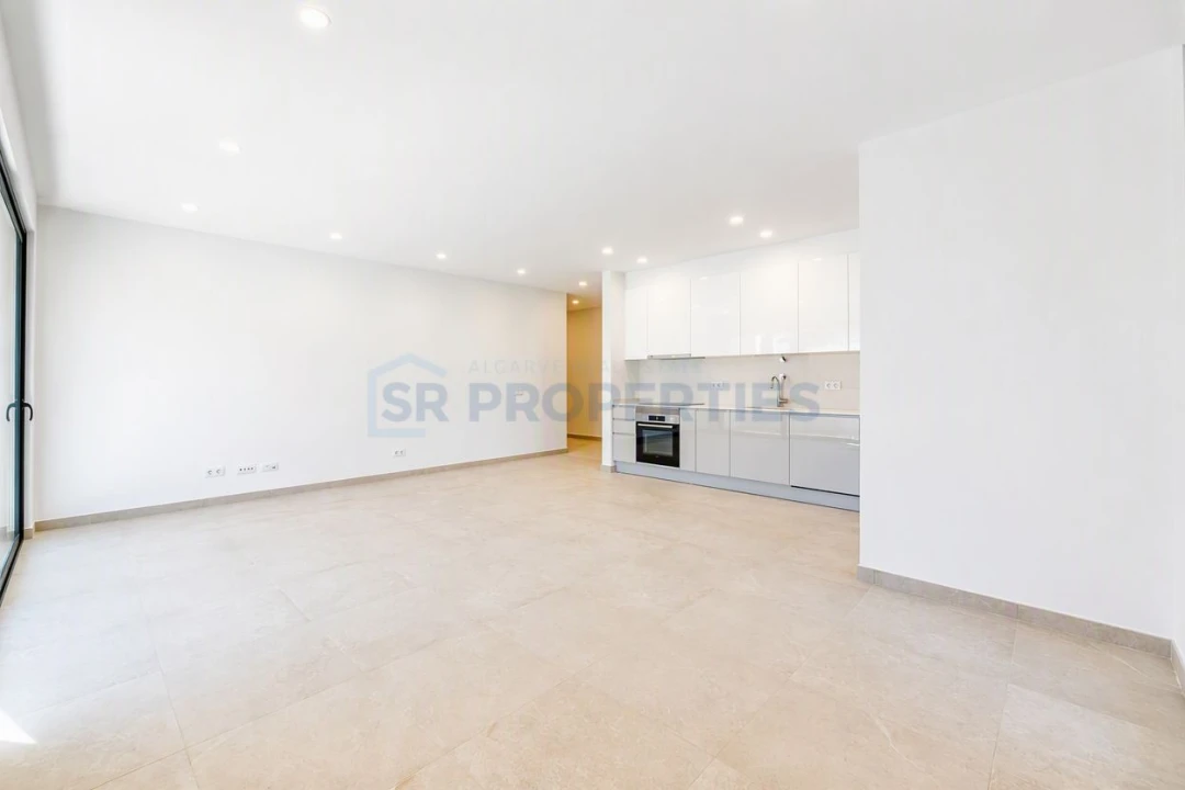 Apartamento T3 para Venda em Quarteira Foto 10