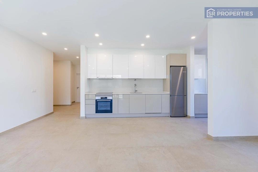 Apartamento T3 para Venda em Quarteira Foto 5