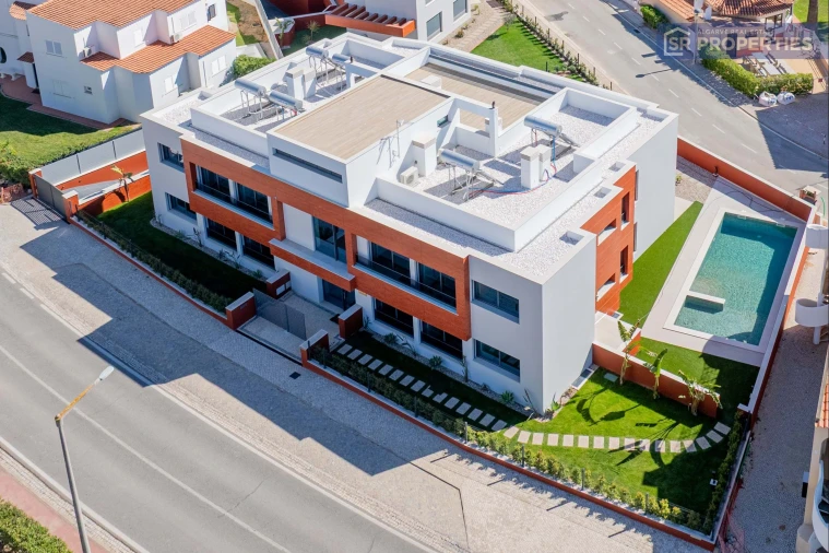 Apartamento T3 para Venda em Quarteira Foto 30