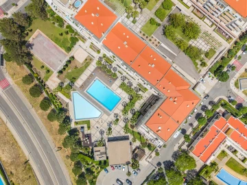 Apartamento T2 para Venda em Carcavelos e Parede