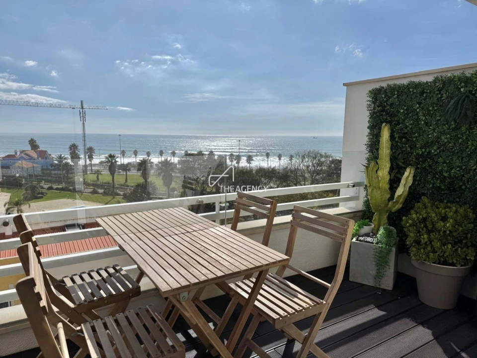 Apartamento T2 para Venda em Carcavelos e Parede Foto 3