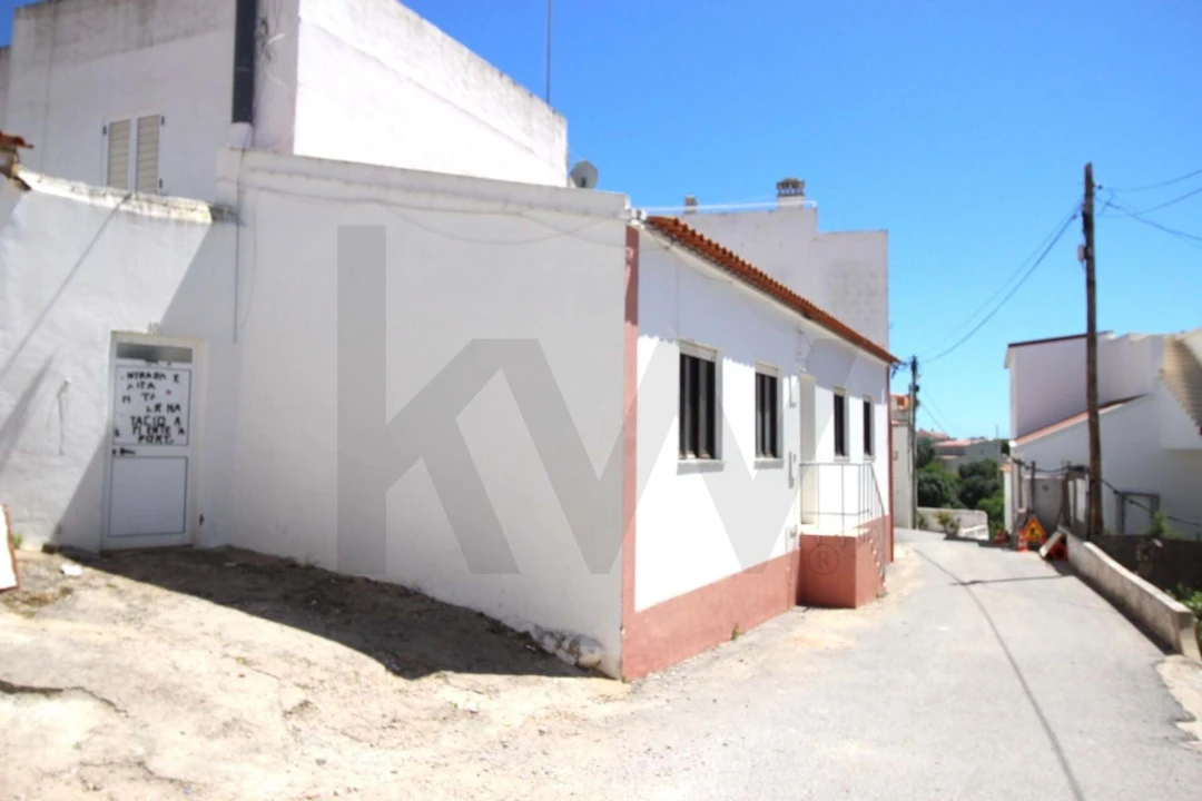 Moradia T5 para Venda em São Silvestre Foto 4
