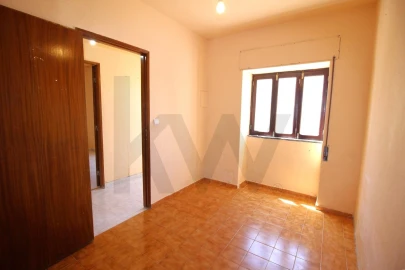 Moradia T5 para Venda em São Silvestre