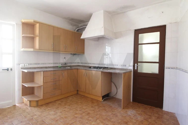 Moradia T5 para Venda em São Silvestre Foto 34