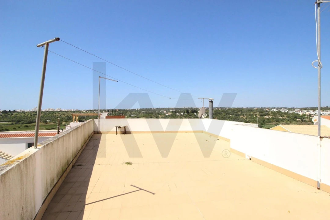 Moradia T5 para Venda em São Silvestre Foto 46