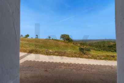 Moradia T2 para Venda em Santa Cruz