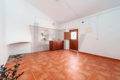 Moradia T2 para Venda em Santa Cruz