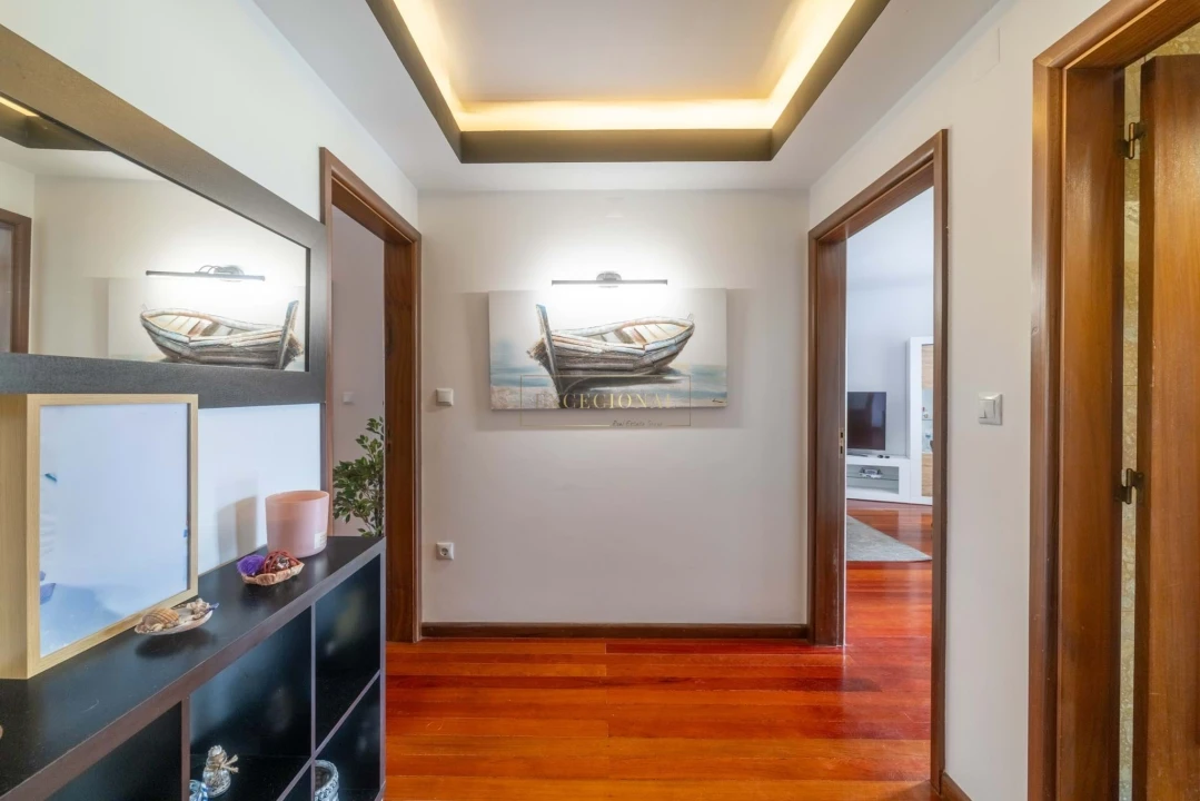 Apartamento T3 para Venda em Castêlo da Maia Foto 28