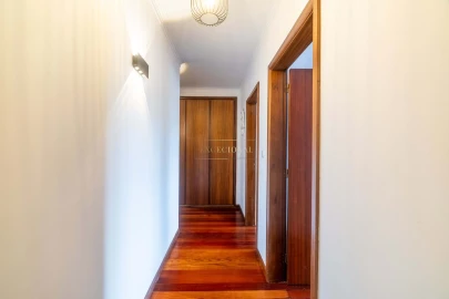 Apartamento T3 para Venda em Castêlo da Maia