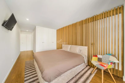 Apartamento T2 para Venda em Carcavelos e Parede