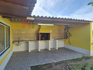 Moradia T3 para Venda em Glória do Ribatejo e Granho