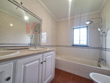 Moradia T3 para Venda em Glória do Ribatejo e Granho