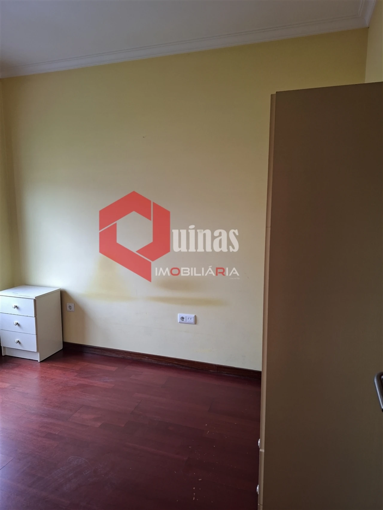 Apartamento T1 para Arrendamento em Sabugal e Aldeia de Santo António Foto 10