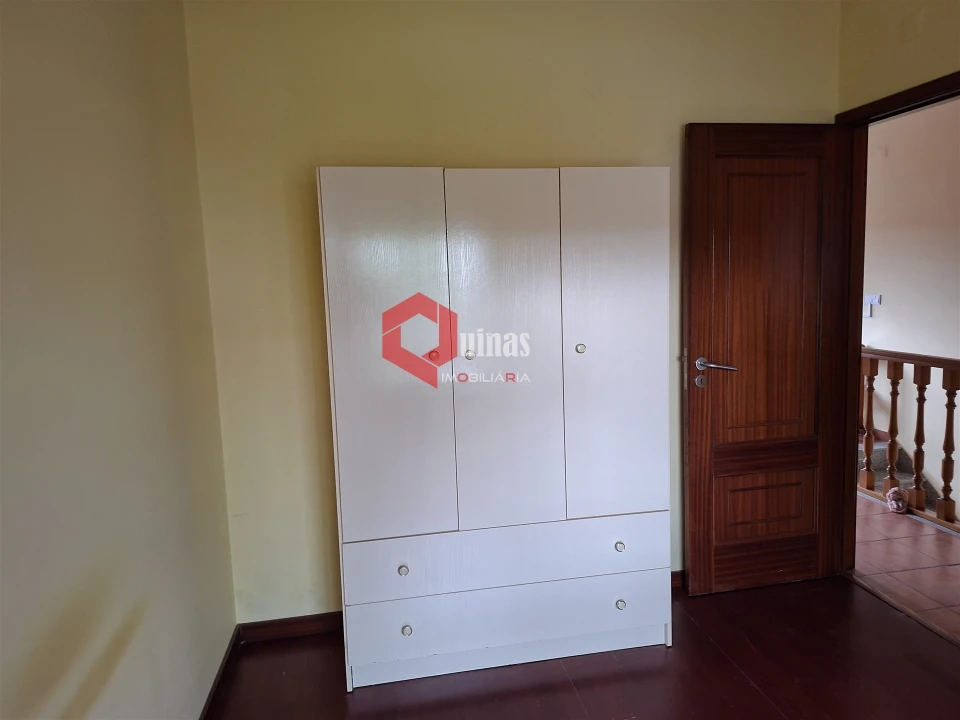 Apartamento T1 para Arrendamento em Sabugal e Aldeia de Santo António Foto 13
