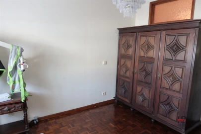 Moradia T3 para Venda em Canelas