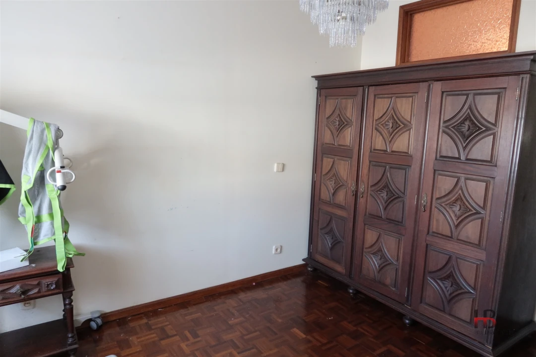 Moradia T3 para Venda em Canelas Foto 17