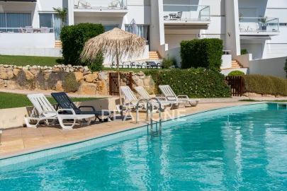 Moradia T3 para Venda em Albufeira e Olhos de Água
