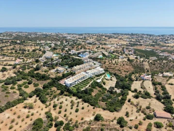 Moradia T3 para Venda em Albufeira e Olhos de Água