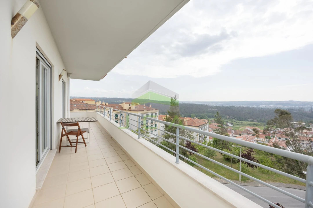 Apartamento T3 para Venda em Leiria, Pousos, Barreira e Cortes Foto 6