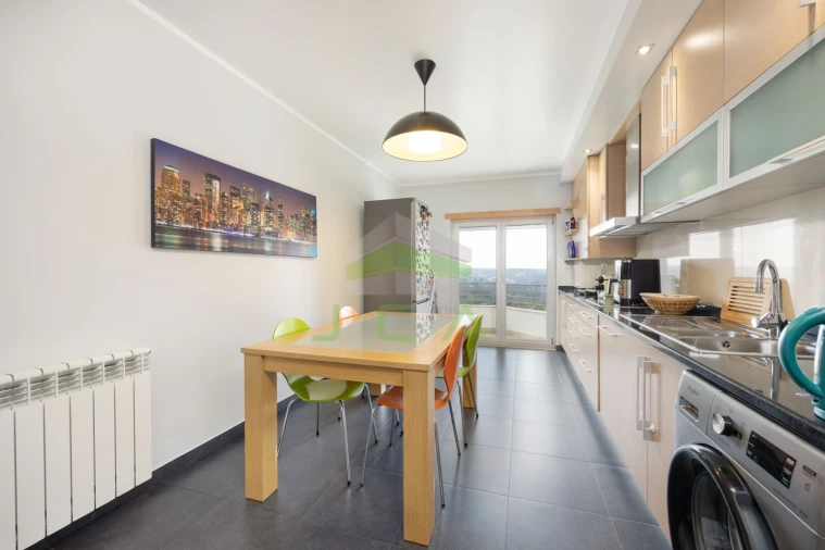 Apartamento T3 para Venda em Leiria, Pousos, Barreira e Cortes Foto 4