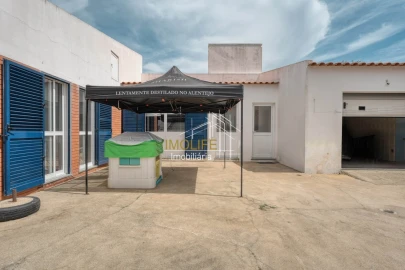 Moradia T3 para Venda em Pavia