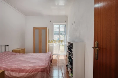 Moradia T3 para Venda em Pavia