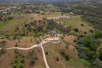 Moradia T5 para Venda em Pavia