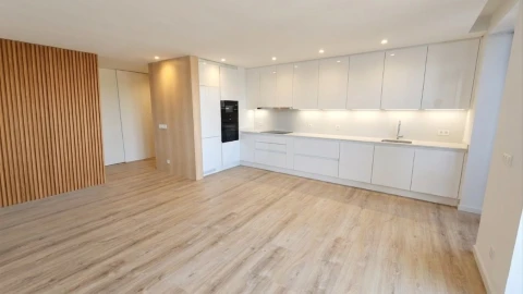 Apartamento T3 para Venda em Esgueira