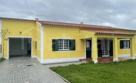 Moradia T3 para Venda em Glória do Ribatejo e Granho
