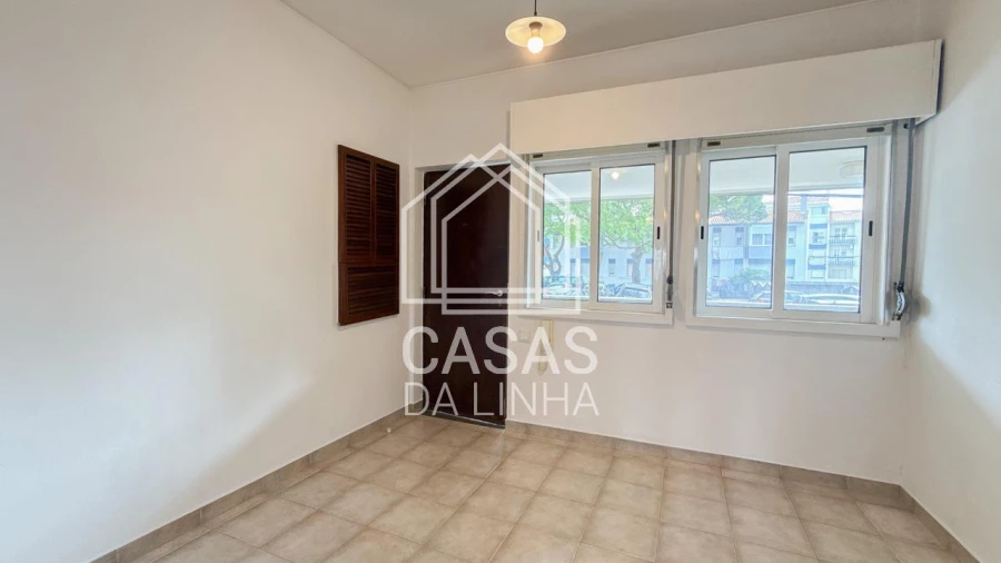 Apartamento T1 para Arrendamento em Carcavelos e Parede Foto 6