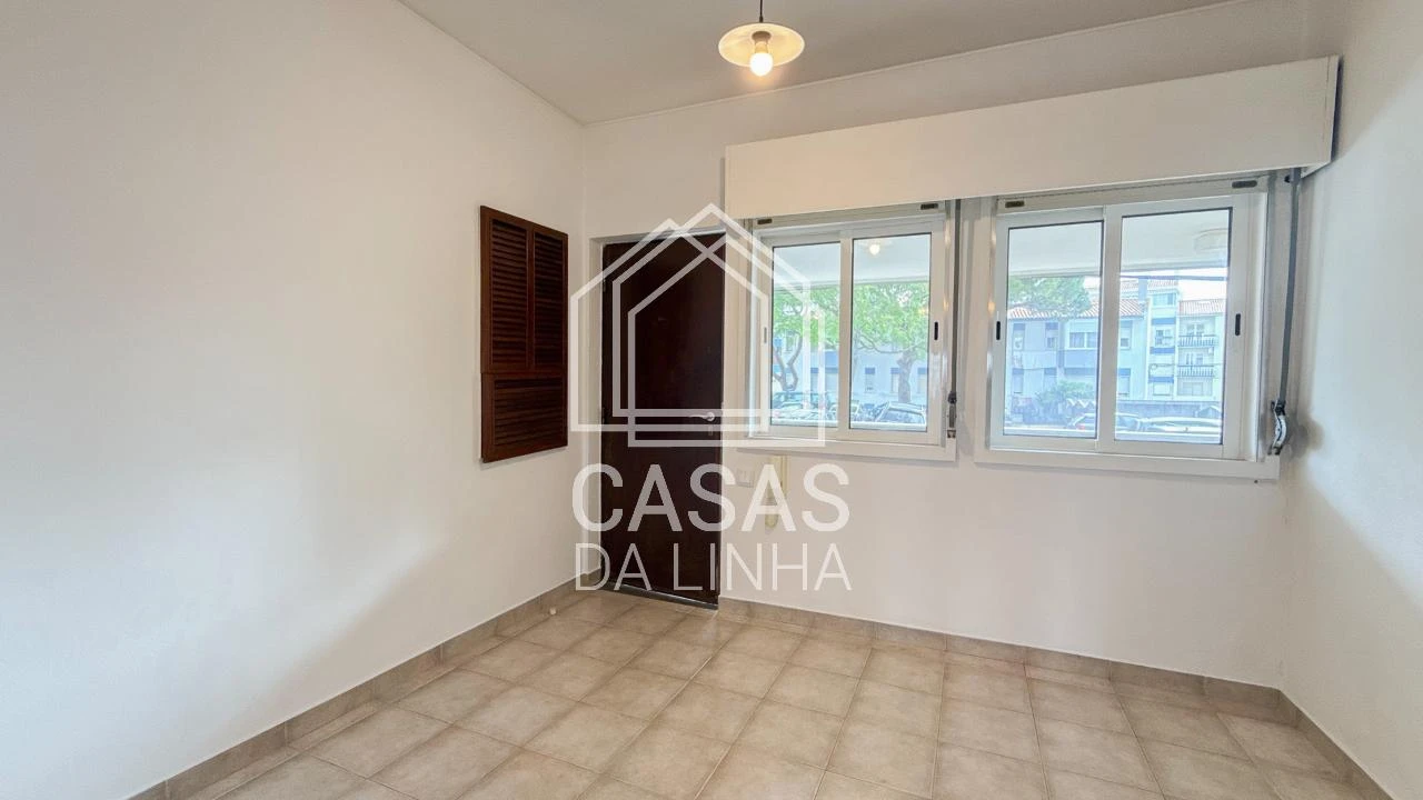 Apartamento T1 para Arrendamento em Carcavelos e Parede Foto 6