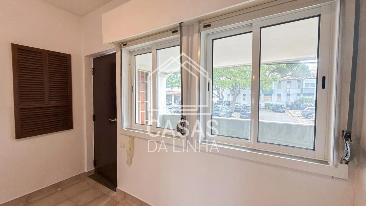 Apartamento T1 para Arrendamento em Carcavelos e Parede Foto 7