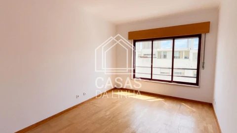 Apartamento T2 para Arrendamento em Rio de Mouro
