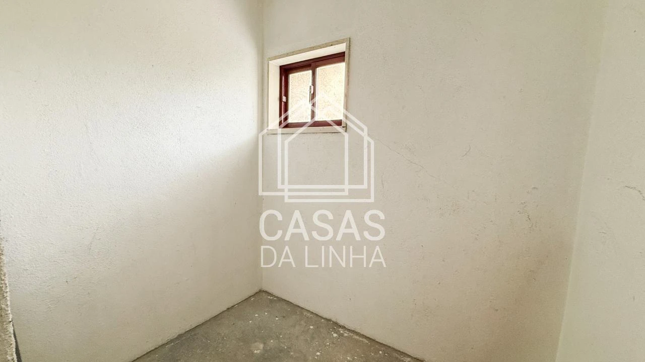 Apartamento T2 para Arrendamento em Rio de Mouro Foto 26