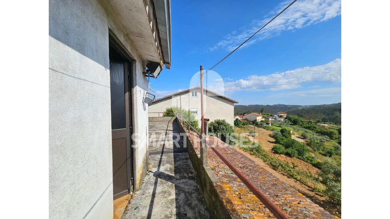Moradia T4 para Venda em São Martinho da Cortiça Foto 11