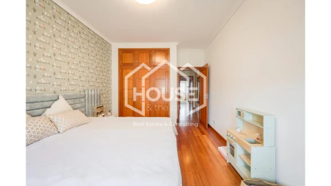 Apartamento T3 para Venda em Aradas