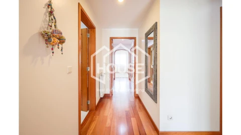 Apartamento T3 para Venda em Aradas