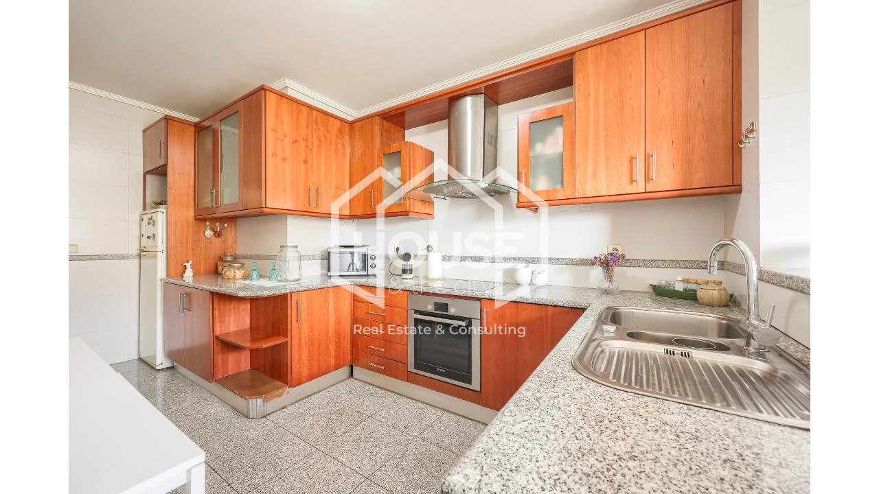 Apartamento T3 para Venda em Aradas Foto 9